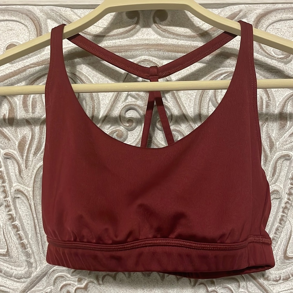 Maroon speed wick size small Reebok sports bra